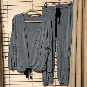 Eberjey soft light blue lounge pajamas